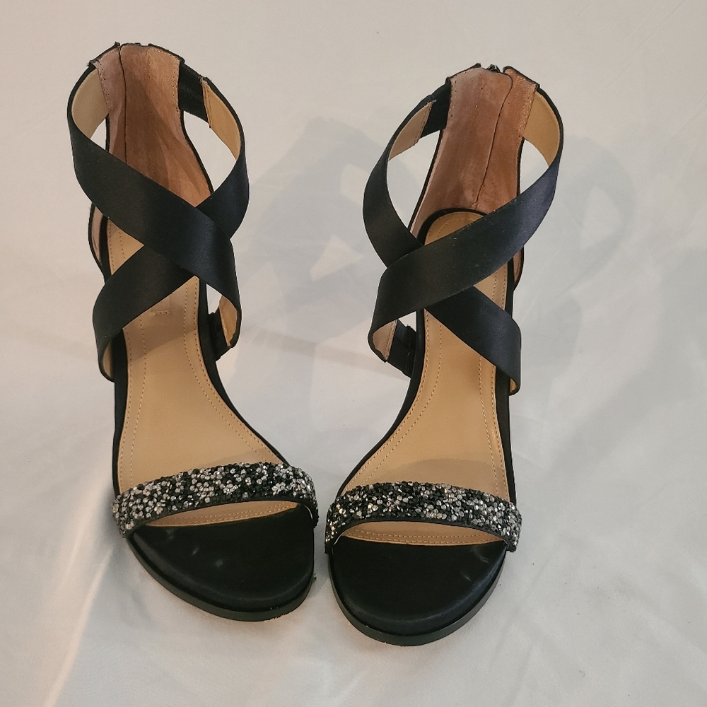 BCBG MA-ELYSE Heels
